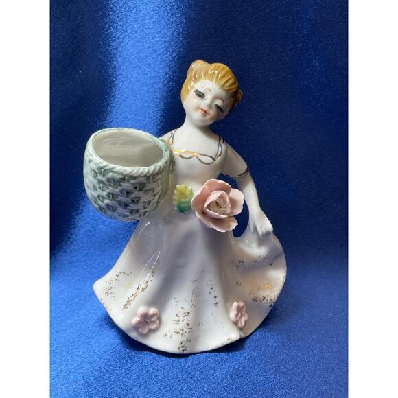 Vintage Enesco Porcelain Lady with Basket and Pink Flower - Picture 5 of 7